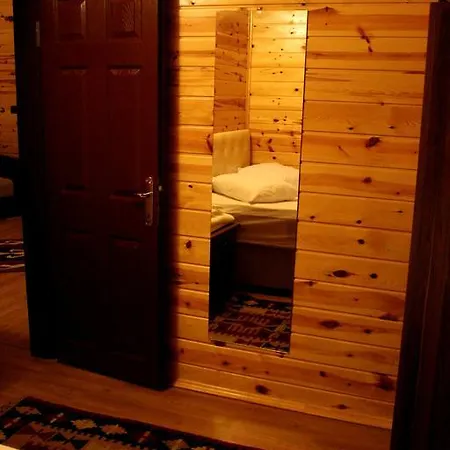 Cise Chalet